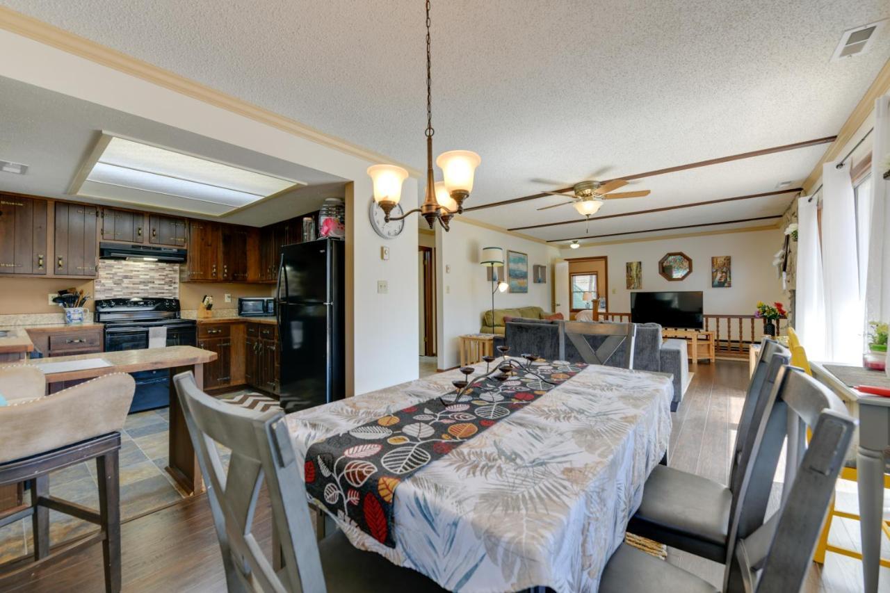 Mountain-View Maggie Valley House With Spacious Deck Extérieur photo